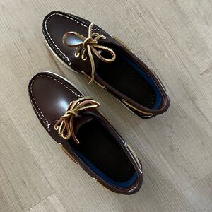 Sperry Brown Leather Loafers with Tan Laces